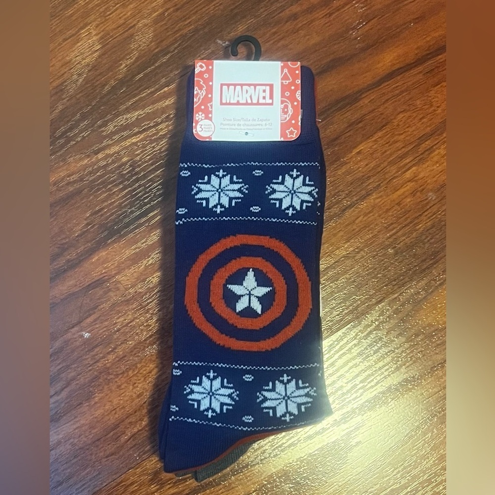 Marvel Navy and Red Socks